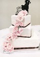 Offset square wedding cake, by Amy Hart | Square wedding cakes, Cake ...