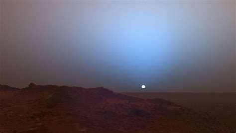 Watch The Stunning Blue Tinted Sunset Captured By Nasas Mars Rover