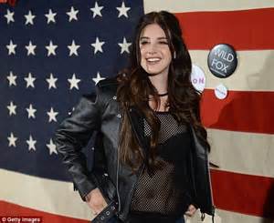 Lana Del Rey Shows Her Sultry Side At Nylon Magazine Party Daily Mail