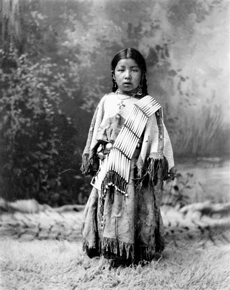 Her Know Dakota Sioux By Heyn Photo 1899 Her Know Ame Flickr