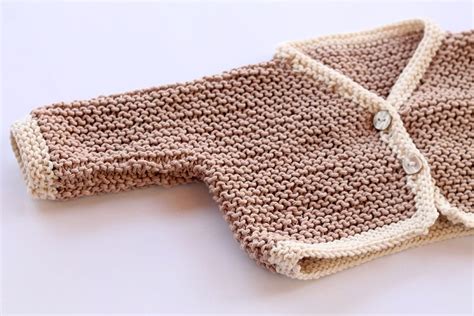 Each pattern is perfect for the newbie or advanced beginner who is looking to learn new techniques. Easy Baby Cardigan Knitting Pattern | Free Knitting ...