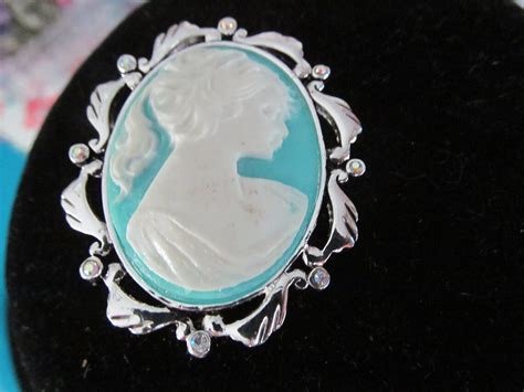 Vintage Signed Aai Cameo Brooch Pin Blue White Silver Tone Etsy