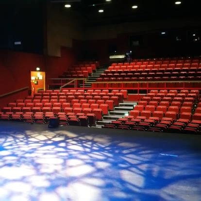 Alexandra Theatre Bognor Regis What S On Book Tickets Theatres Online