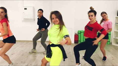 Reggaeton We Dance Studio Youtube