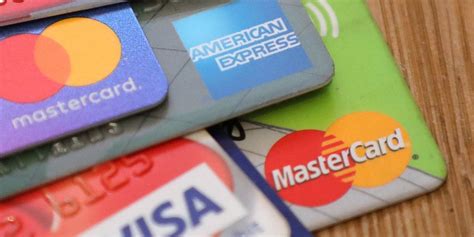 Rewards credit cards give you a little something back with each purchase you make. What Are The Different Types Of Credit Cards? | Saving For Now