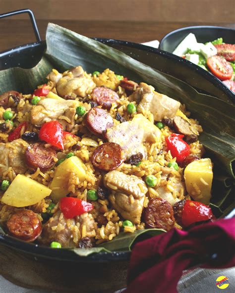 No chicken and fish dishes. Arroz Valenciana Recipe - Pilipinas Recipes
