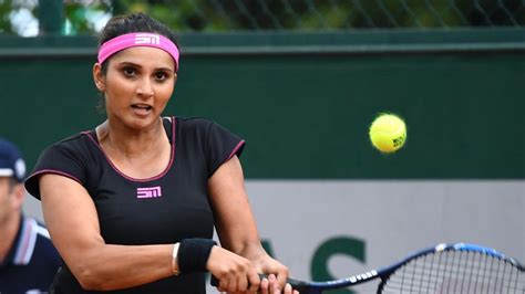 Sania Mirza Purav Raja Divij Sharan Win Wimbledon Openers Tennis