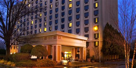 Crowne Plaza Atlanta Airport Hotel