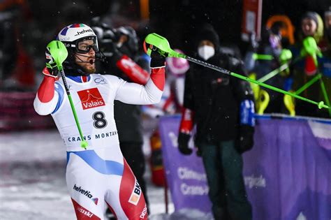 Ski Alpin Luca Aerni Simpose Dans Son Jardin Tribune De Genève