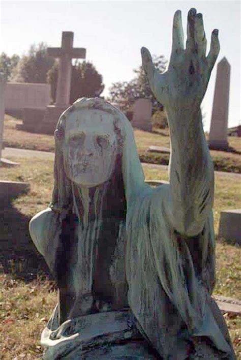 Morbidly Bizarre Cemetery Statues Klyker Com