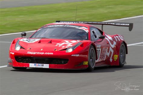 Skw Images The Af Corse Ferrari 458 Italia Gt3 Team In Action At The