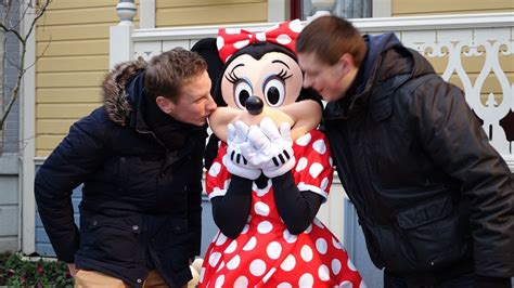 Character Meet And Greets January 2015 At Disneyland Paris Youtube