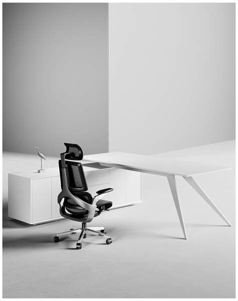 Zenon White L Shape Executive Desk