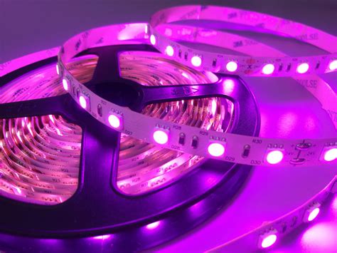 Pink Color 5050 12v 72w 300leds Led Strip Light With 3 Years Warranty