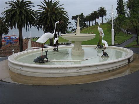 The Stork And Tortoise Dragon Art Deco Fountain Eastern Flickr