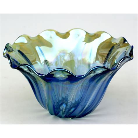 Clam Glass Bowl Shown In Light Blue By Glass Rocks Dottie Boscamp Blown Glass Bowls Glass