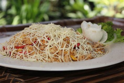 Produk yang telah dikenal sejak tahun 1968 ini dibuat dari bahan natural tanpa msg yang segar dan berkualitas. Resep Nasi Goreng Keju | Resepkoki.co