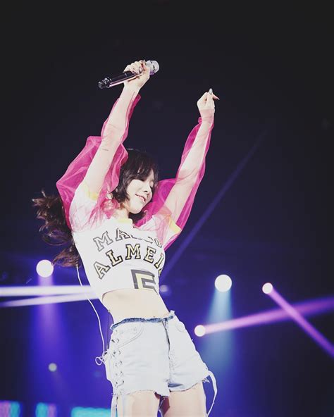 Snsd Taeyeon Updates With Pictures From Her Persona Concert In Taiwan Wonderful Generation