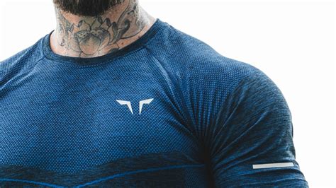 Seamless T Shirts For Gym Impact On Athletic Performance