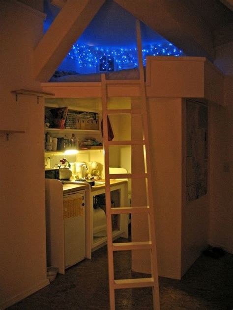 String lights aren't just for christmas. Making Magic in Kids Rooms with Fairy Lights - Design Dazzle