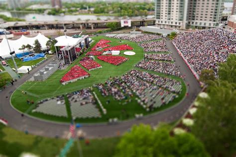 2012 Commencement Coverage Bu Today
