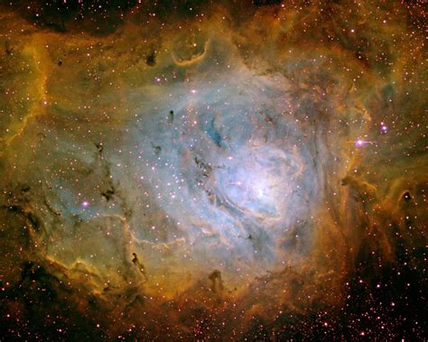 The Lagoon Nebula An Emission Nebula In Sagittarius Annes Astronomy