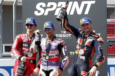 Motogp Almanya Sprint Yarışında Zafer Martinin Bagnaia Ikinci