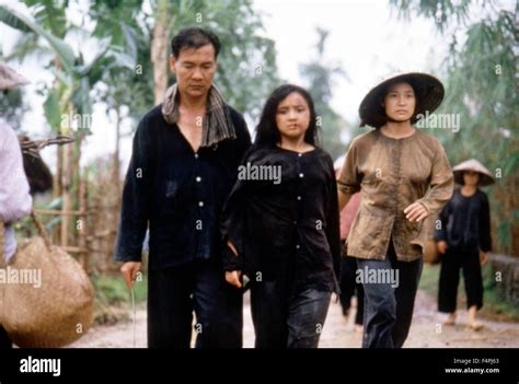 Haing S Ngor Hiep Thi Le And Joan Chen Heaven And Earth 1993