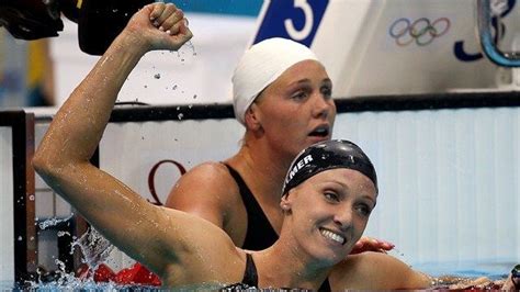 Dana Vollmer Celebrates Winning Gold Dana Vollmer Of The United States Claimed Gold And Set A