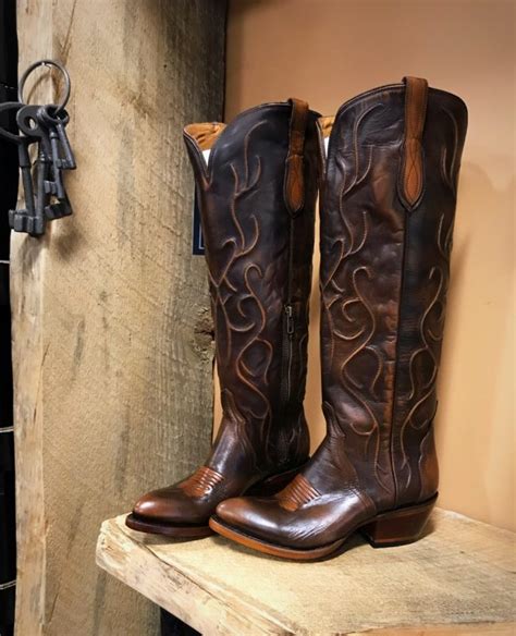 lucchese women s peri western tall boots chocolate el potrerito