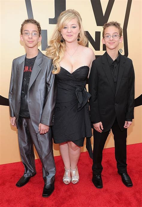 Beloved Siblings Of ‘everybody Loves Raymond Show Madylin Sawyer And