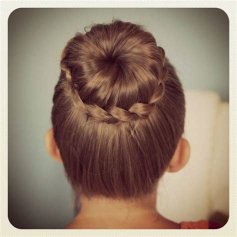 Simple And Cute Back To School Hairstyle Ideas For Girls Stylish Walks