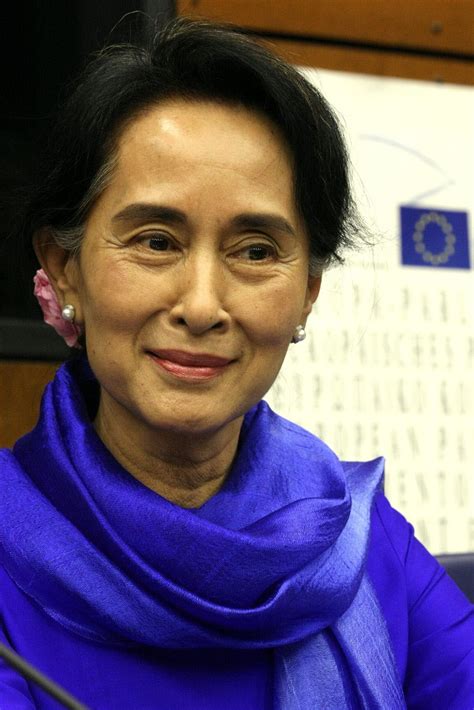In addition to acting as a spokesman for the former governing party, the national league for democracy, mr. Politique | Aung San Suu Kyi à Strasbourg aujourd'hui