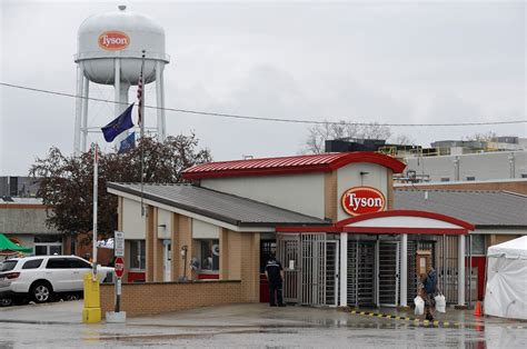 Nearly 900 Workers At Tyson Foods Plant Test Positive For Coronavirus