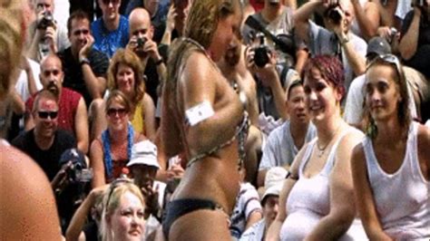 Nudes A Popping Festival Roselawn Indiana Strippers Wmv Nebraska
