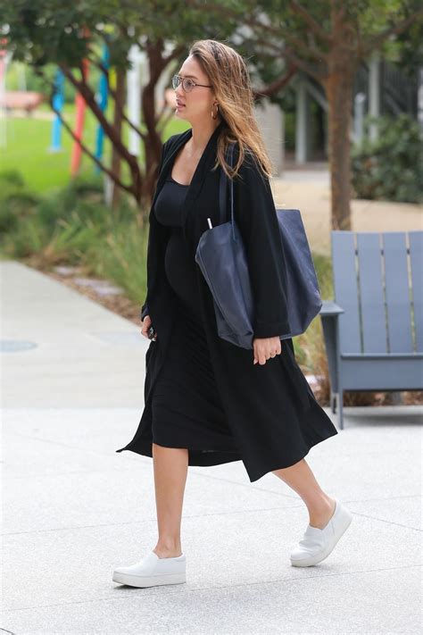 Pregnant Jessica Alba Heading To A Meeting In Santa Monica