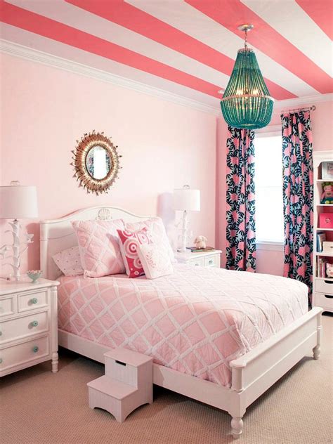 Touch Of Pink By Benjamin Moore I Like The Wall Color And The Step Stool Girly Bedroom Decor