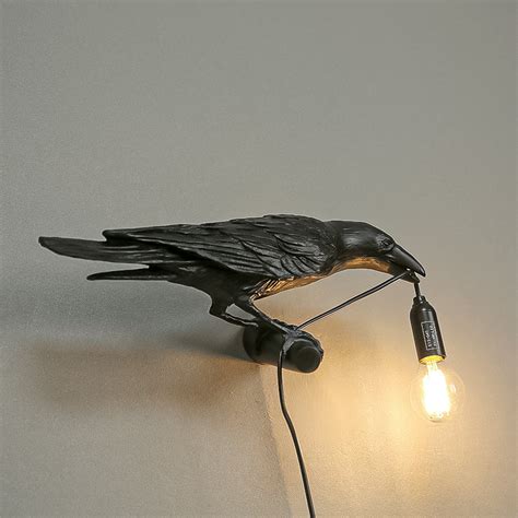 Original Raven Lamp Point Design