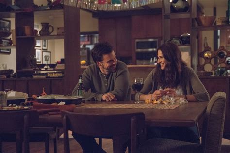 ‘casual Season 2 Finale Review Hulu Comedy Becomes Must See Tv