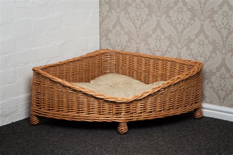 Luxury Corner Wicker And Rattan Dog Bed On Legs Free Uk Delivery