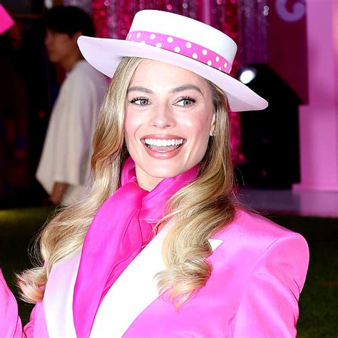 Margot Robbie And Her Stylist Are Releasing A Barbie Book