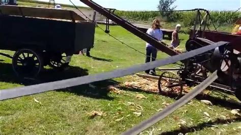 1918 Ihc Mccormick Deering Corn Sheller At Work Youtube