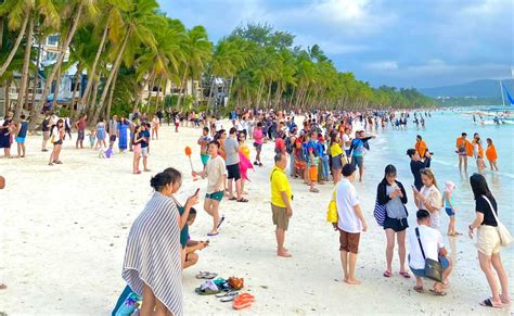 No Heat Wave No Closure Of Boracay Resorts