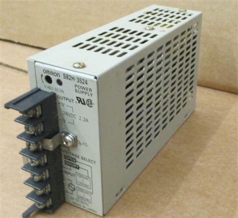 Omron S82h 3524 Power Supply 100 240vac 24vdc 23a Daves Industrial