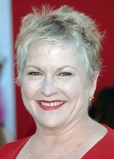 Double chin hairstyles for older women. haircut double chin - Google Search | Old age | Pinterest ...