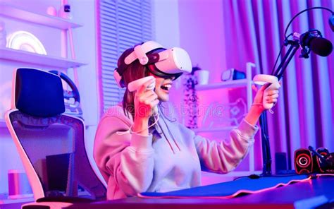 Adult Female Online Game Streamer In Social Media Laughing Wearing Vr Virtual Reality Glass To