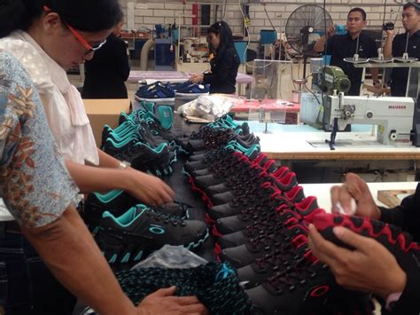 151 pabrik di cirebon dari rp. Pabrik Sepatu Tangerang ~ Indonesia Teknologi