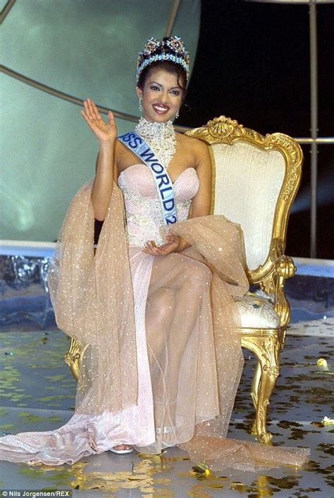 Priyanka Chopra Also Got Points For Her Beautiful Dress In Miss World