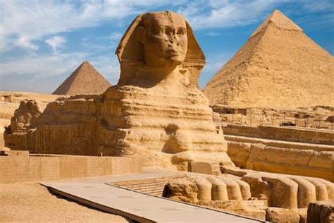 10 Most Famous Landmarks In The World