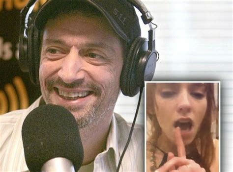 shock jock busted for breaking girlfriend s hand national enquirer